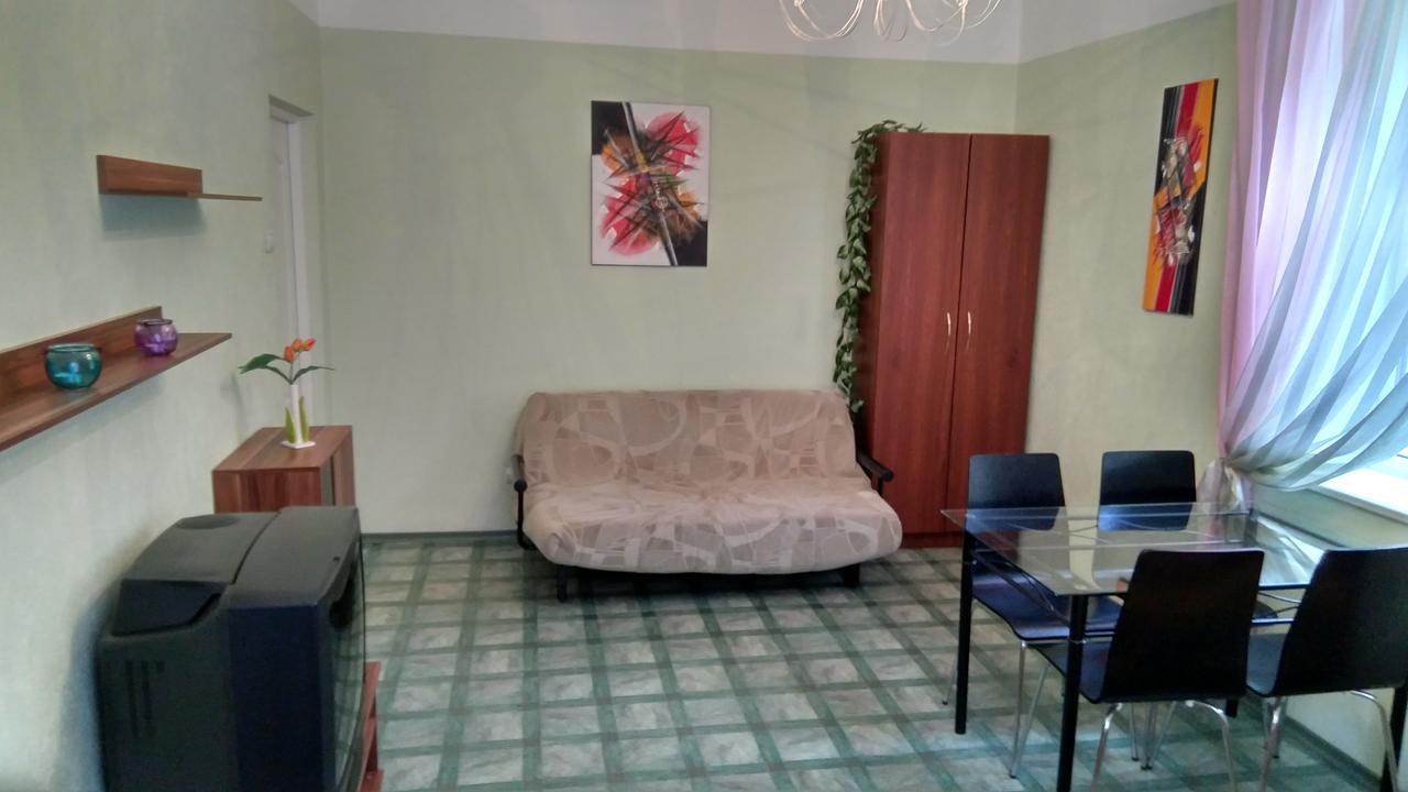 Apartment Aparta *